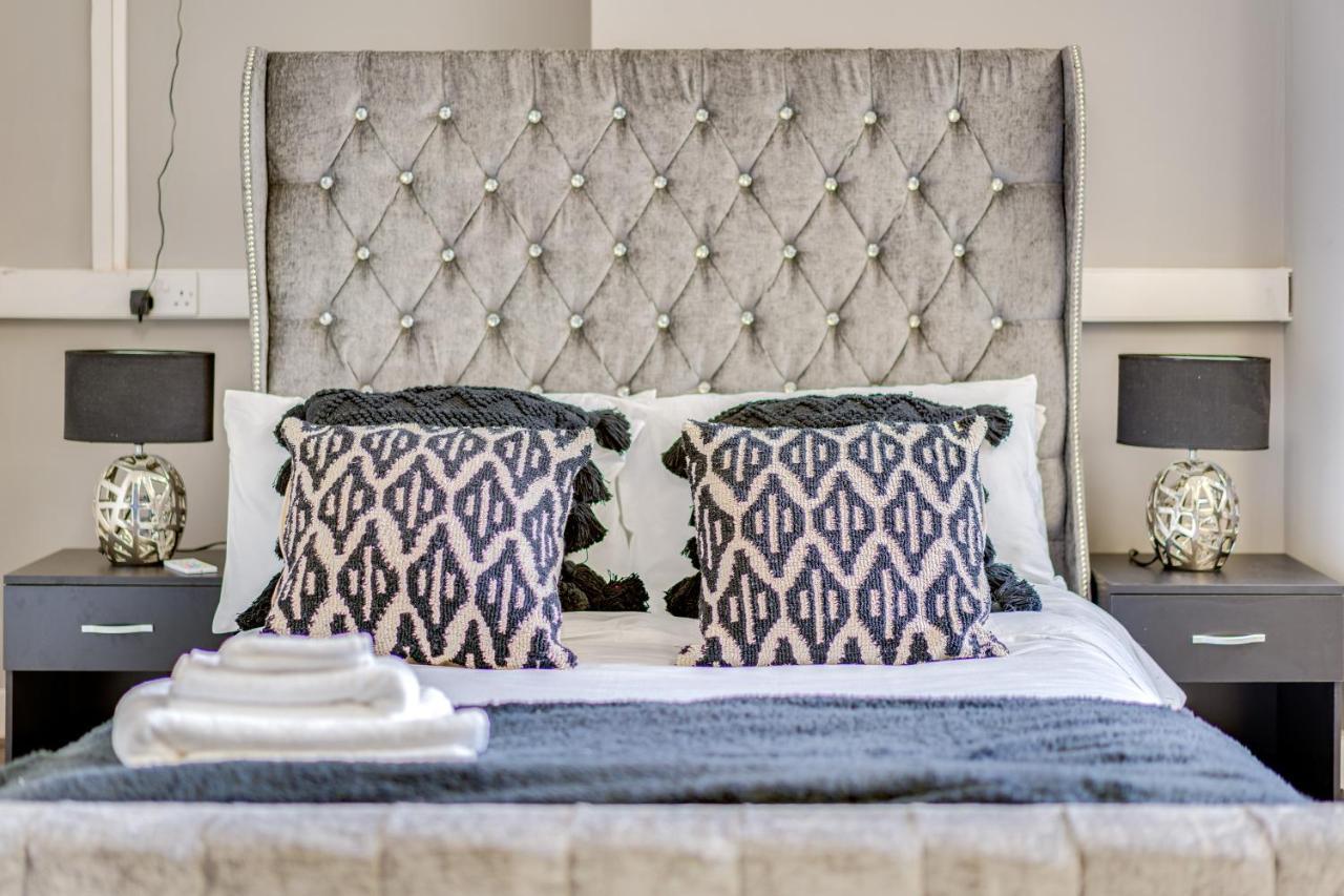 Boutique Apartments Bradford  Bagian luar foto